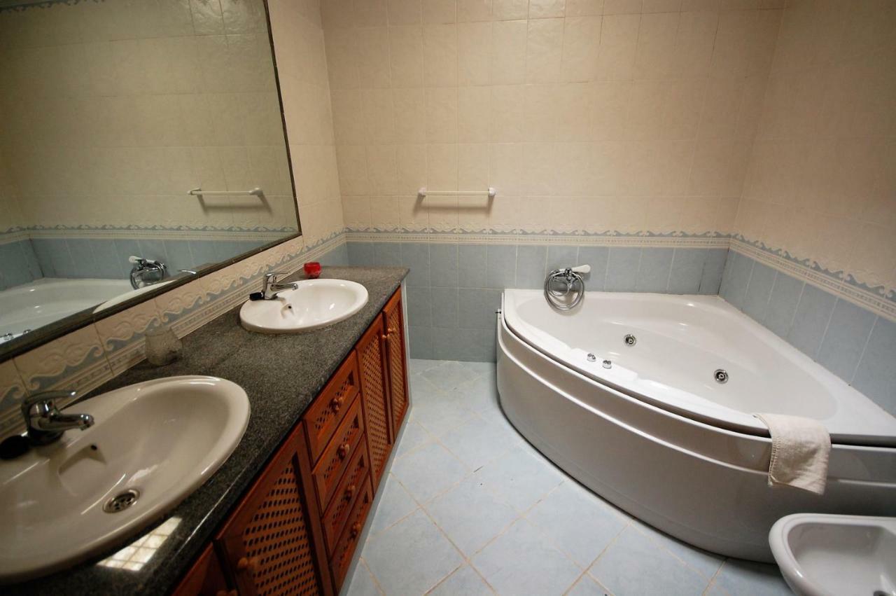 Casa Da Eira - Private Villa - Pool - Free Wi-Fi - Air Con Silves Luaran gambar